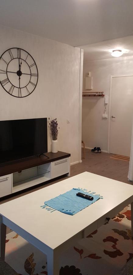 Studio Near City - Puinnintie Pori Ngoại thất bức ảnh